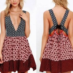 New with tags LuLus dress La Vie en Roses